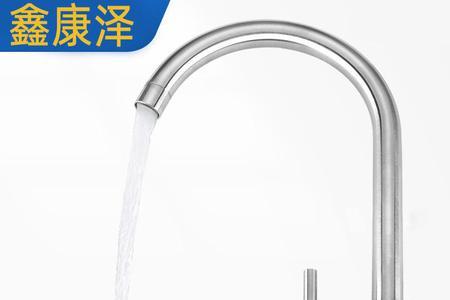 厨房水龙头阀芯装饰盖扭不动