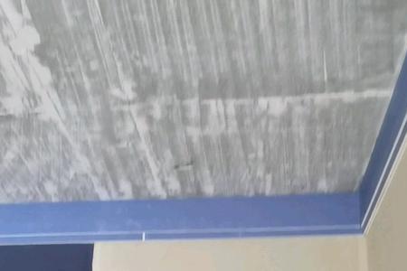 卧室双眼皮吊顶宽怎么救
