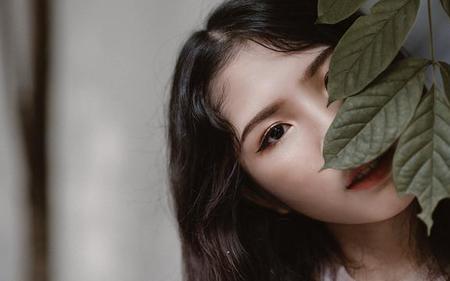不爱笑的男孩子会有女生喜欢吗
