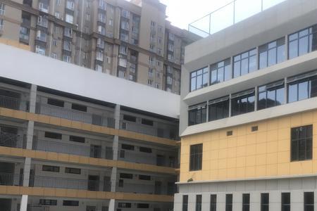 硚口区64中学带高中吗