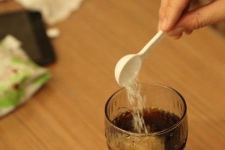 红酒里加味精会怎样