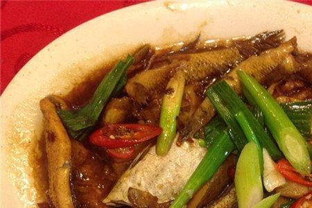 潮汕酱油水杂鱼做法