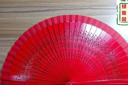卧室门走扇怎么调整