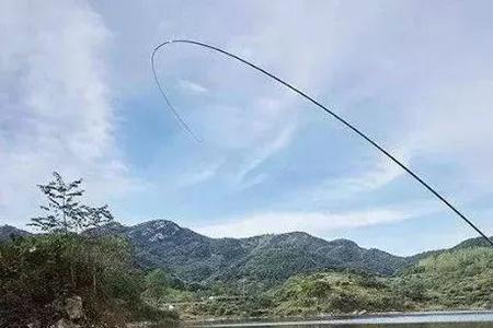 海竿江边怎样选钓位