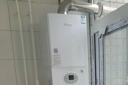 燃气壁挂炉排烟可以走烟道吗