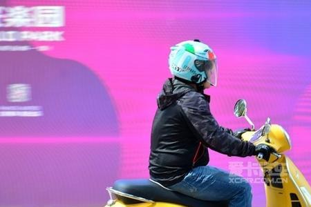 维斯帕摩托车仪表显示abs怎么消除