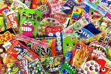 朋友送的零食忘记吃了文案
