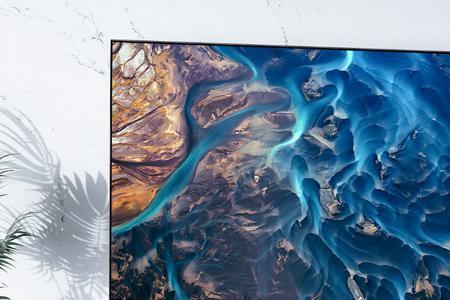 电视什么屏幕好