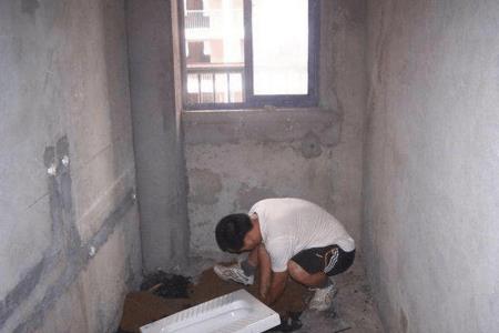 蹲便器排水管斜空怎么安装