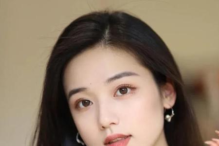 领导会对什么姿色的女人动心