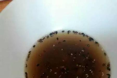 阿胶在瓷碗里怎么弄下来