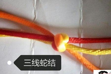 卫衣双绳子蛇结系法
