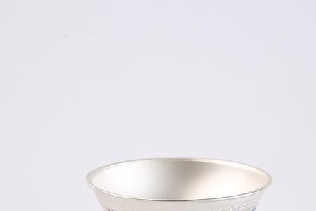 银碗能不能直接加开水