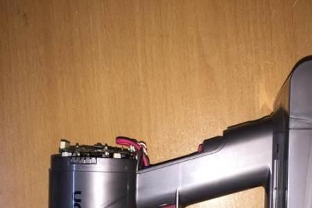 戴森V10吸尘器电机不转