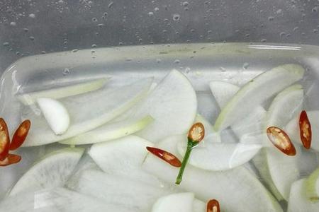 泡过的萝卜酸水能泡第二次么