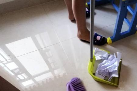 先拖地还是先抹桌子