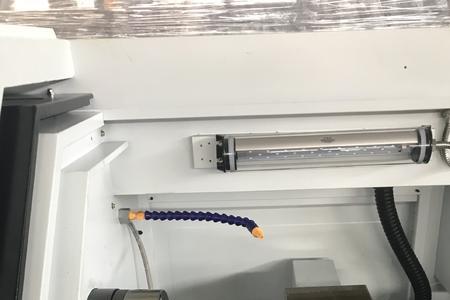 数控车床刀架左右晃动有间隙