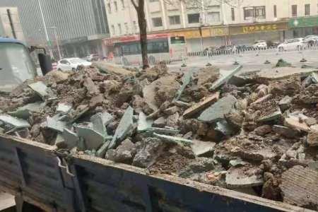 建渣清运费一定要交给物业么
