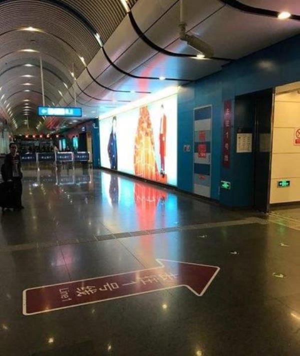 北京地铁一号线的传说