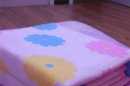 豆腐块被子怎么熨