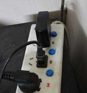 插座指示灯为啥一直亮