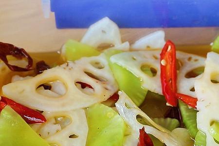 莲藕怎么用泡菜坛子腌制不烂
