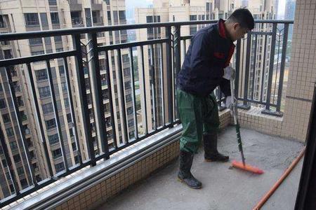 阳台水泥地面修补方法