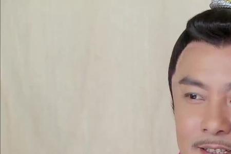 半路杀出个程咬金是什么意思啊