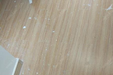 坐太烫的地板会怎么样