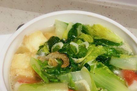 白菜火腿肠三鲜汤的做法