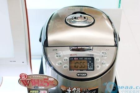 虎牌电饭锅如何判断电池没电了