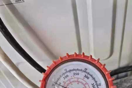 空调加氟时是运转还是停机