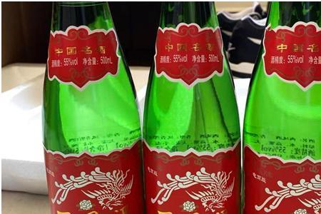 出口汾酒和绿瓶西凤哪个更好喝