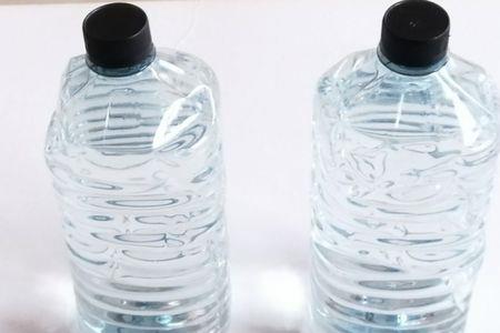 电动三轮电瓶怎样加蒸馏水
