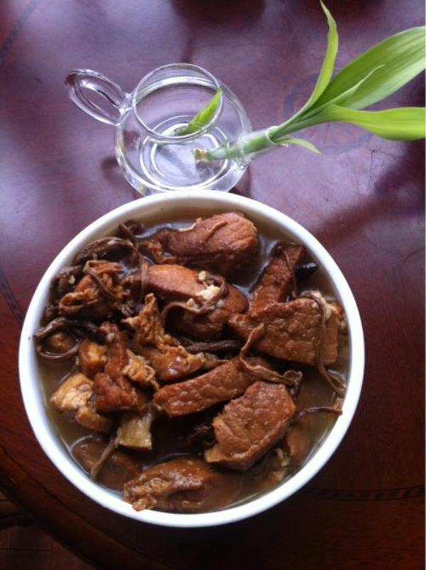 白燕盏正确炖法和吃法