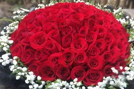 199玫瑰花束多大