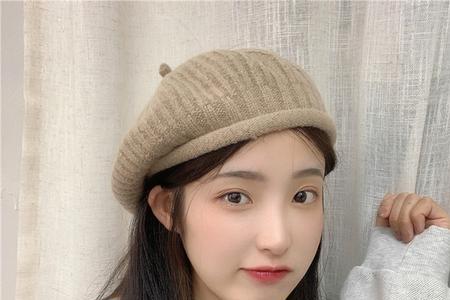 八角贝雷帽的正确戴法