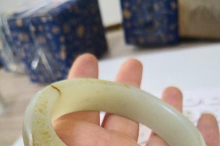 银手镯56圈口和58圈口差多少