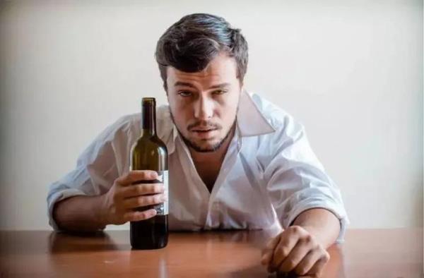 为什么少喝酒以后酒量会差