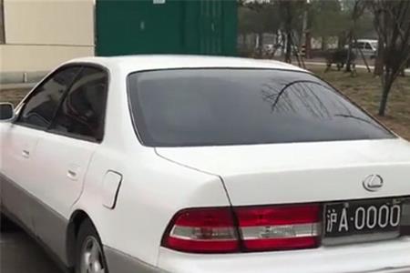 车牌00开头后面带什么字母
