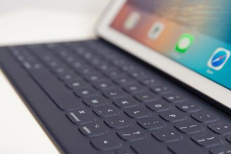 ipad自带键盘怎么打希腊