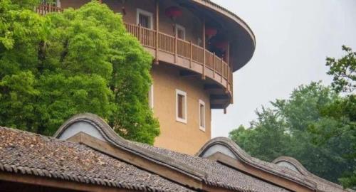 客家话曼古什么意思