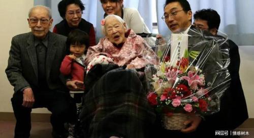 胡伟立活了多少岁