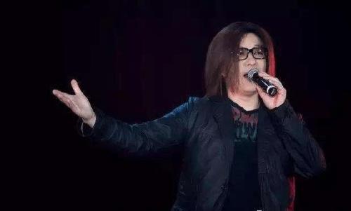 歌手郭峰为什么留长发