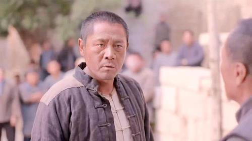 老农民给老哥下跪是第几集