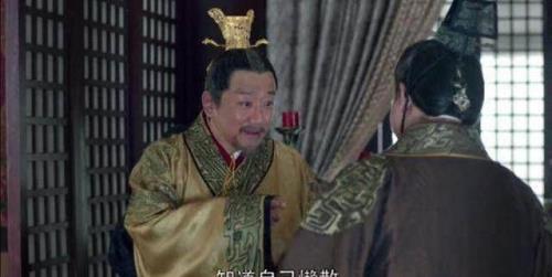 夏首尊扮演者