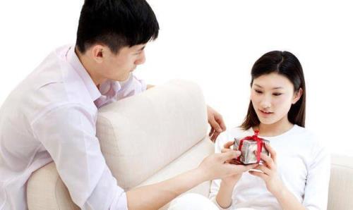 为什么女的总是不听丈夫话