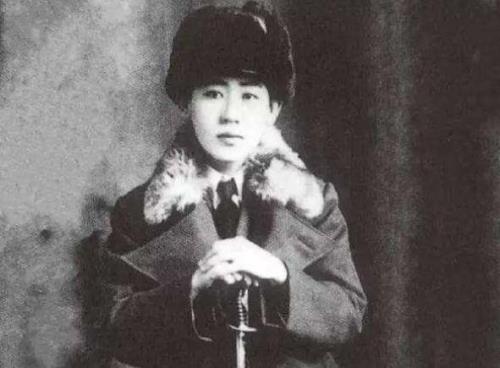 川岛芳子的亲生妈妈