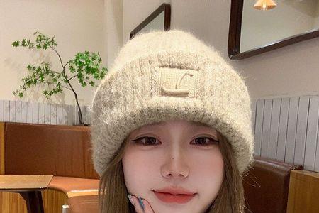 大脸带什么帽子好看