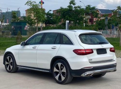 奔驰的4mat什么意思